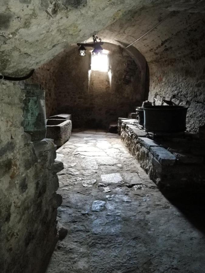 L'Antico Borgo, Un Mix Di Storia E Romanticismo Lierna Exterior foto