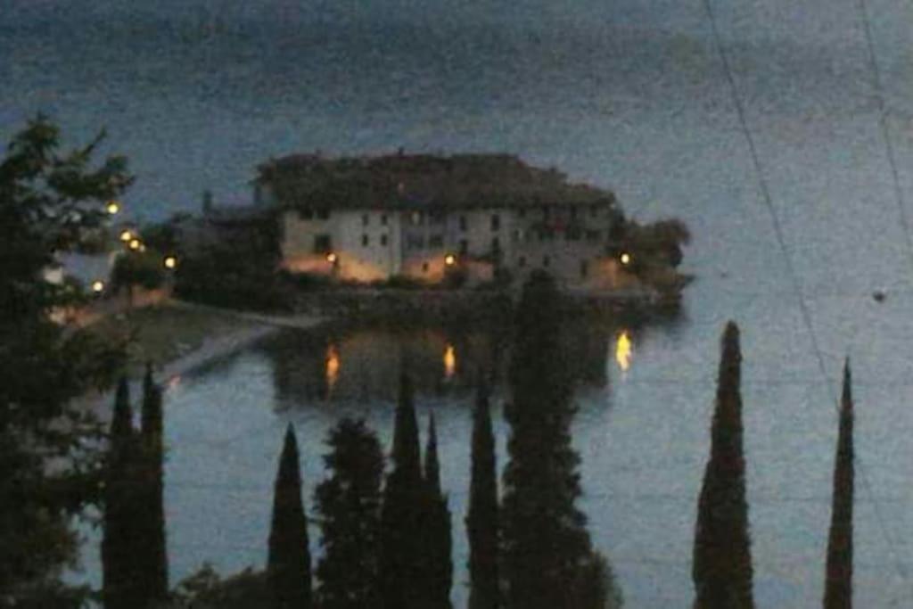 L'Antico Borgo, Un Mix Di Storia E Romanticismo Lierna Exterior foto